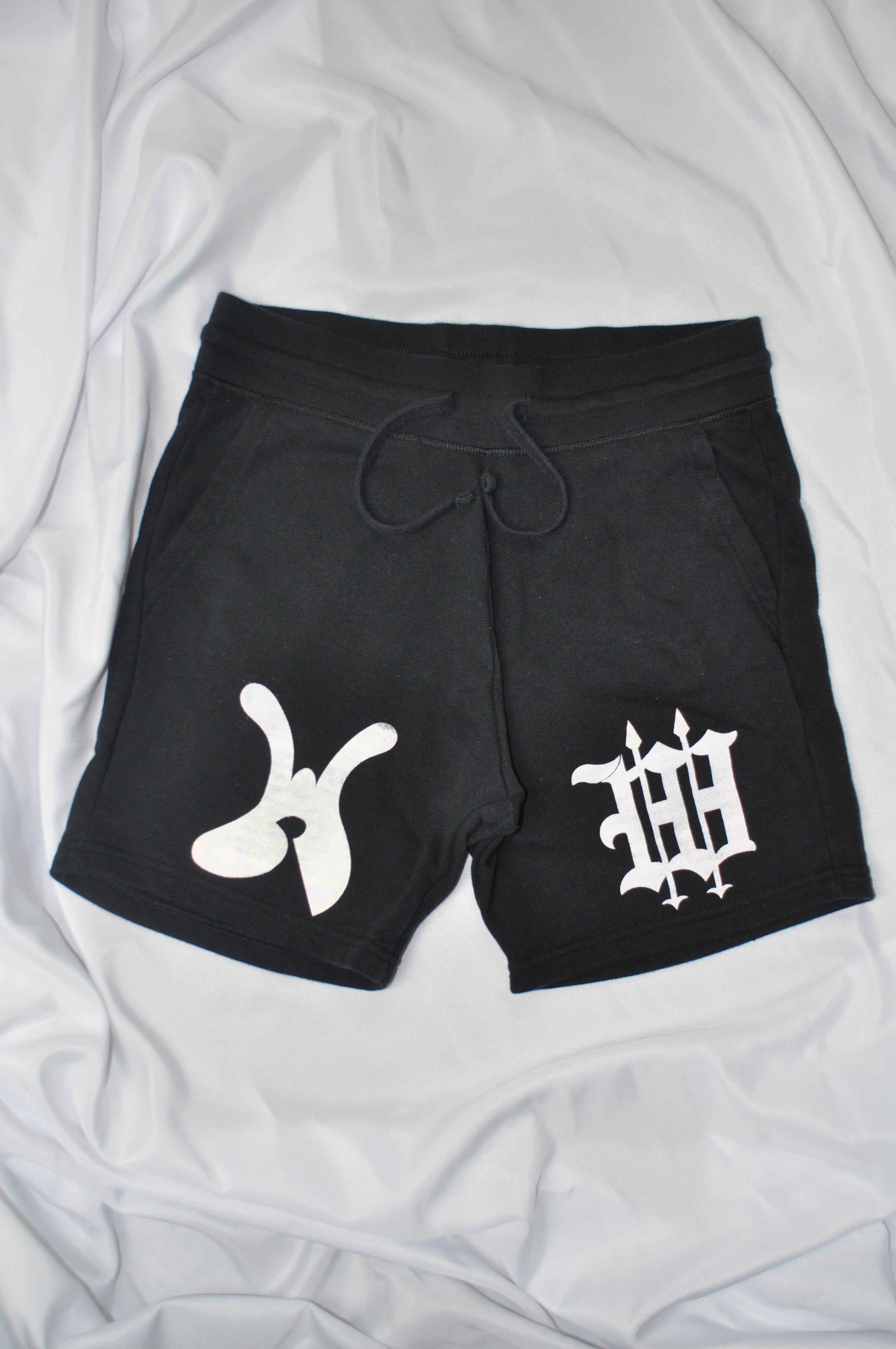 WELL Classical Sweatshorts